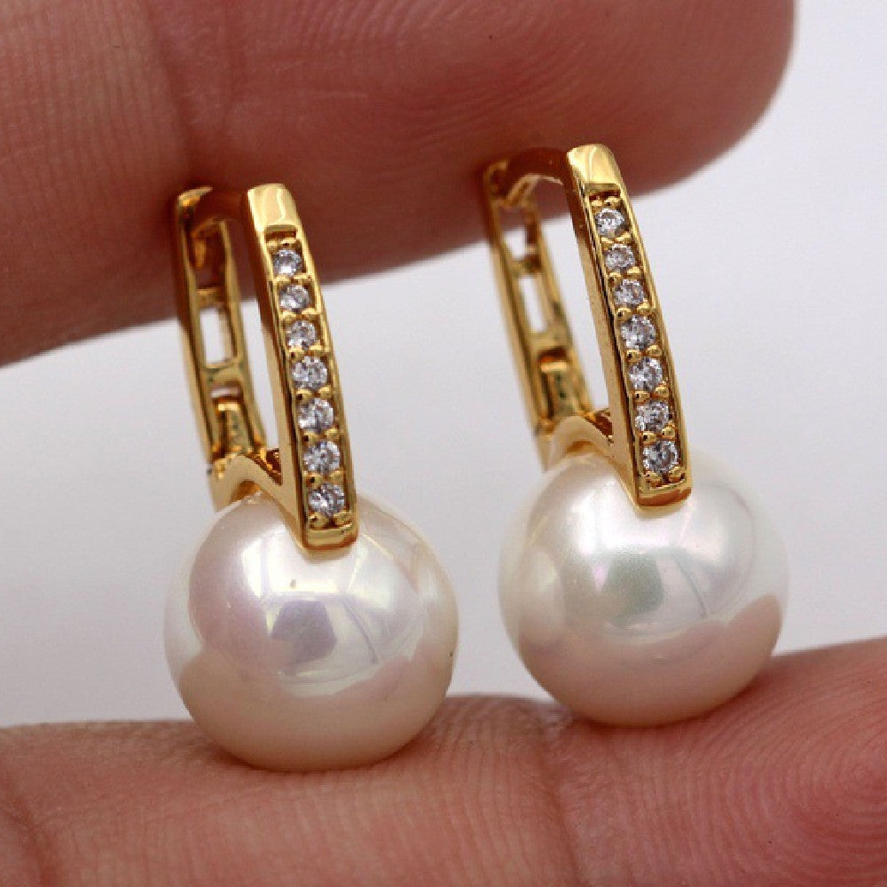 Fashion Gold Pearl Ear Clip