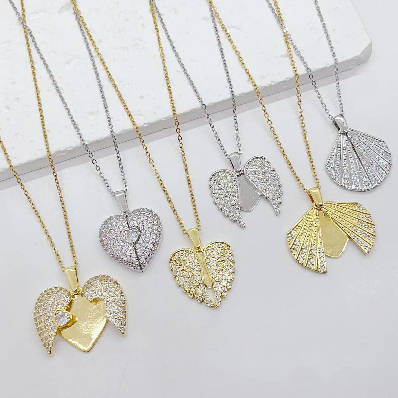 Love Necklace Creative Wings Collar