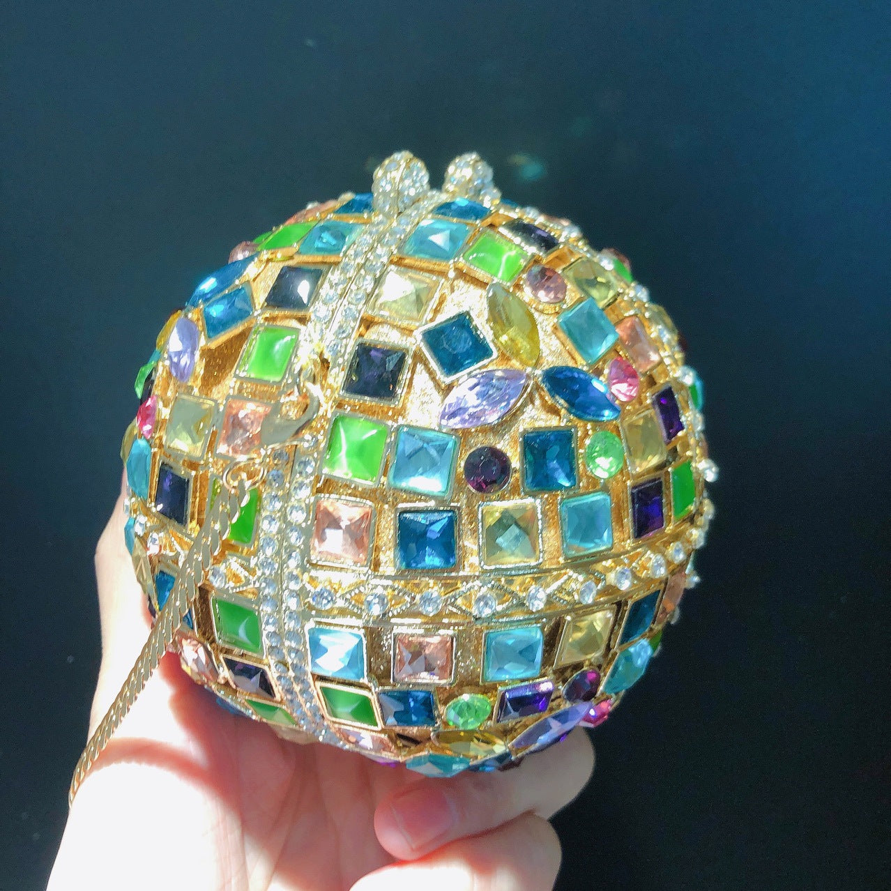 Multicoloured Glass Rhinestone Round Ball Package With An Empty Diamond